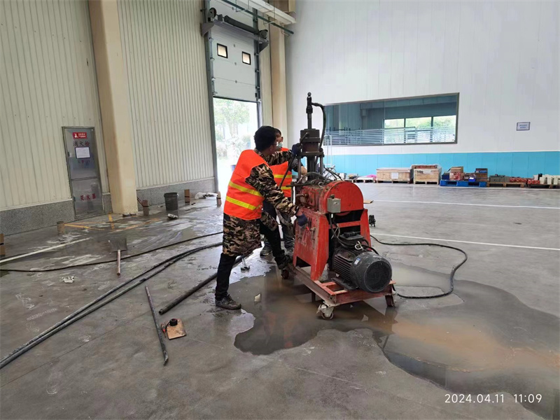 松阳厂房地面下沉塌陷注浆加固施工